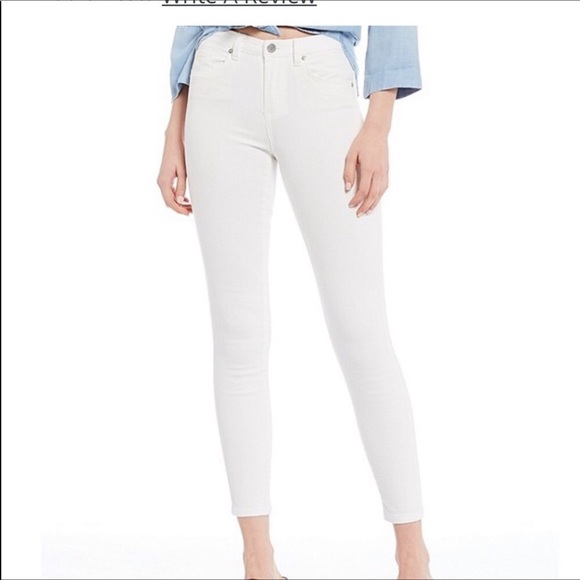 - NWT Chelsea & Violet white jeans vodka soda - Picture 2 of 8